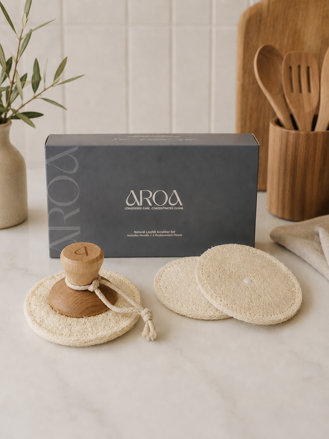 Loofah Scrubbing Brush and Replacement Heads
